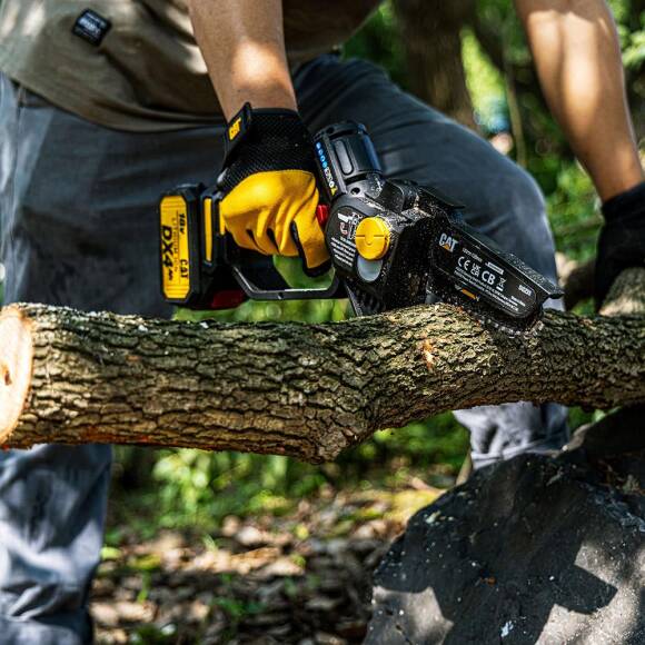 CAT DG231 18Volt 4.0Ah Li-ion 12CM Profesyonel Şarjlı Kömürsüz Zincirli Testere - 7