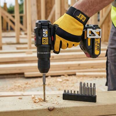 CAT DX1010.1 18Volt 2.0Ah Li-ion Çift Akülü Kömürsüz Profesyonel Şarjlı Darbeli Matkap + 20 Parça Delme Vidalama Uç Seti - 8