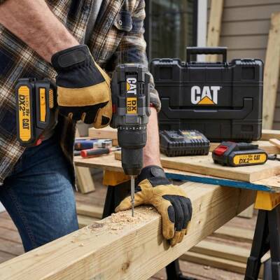 CAT DX1120 18Volt/2.0Ah Li-ion Çift Akülü Kömürsüz Profesyonel Şarjlı Darbeli Matkap + DA01902 45 Parça Vidalama Uç Seti - 9