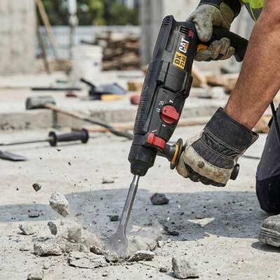 CAT DX2140 800Watt 3.0J 26MM SDS-Plus Profesyonel Kırıcı/Delici + 1 Adet Delici Uç - 9