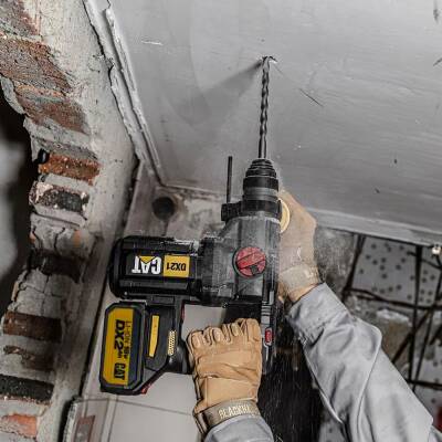 CAT DX21BC 18Volt 2.0Ah 2.2J Li-ion Tek Akülü Şarjlı Kömürsüz Profesyonel SDS-Plus Pnömatik Kırıcı/Delici - 6