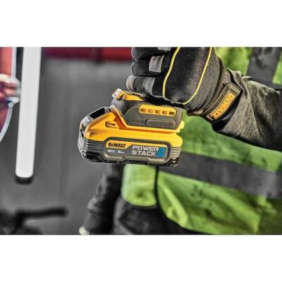 Dewalt DCBP518 18V XR 5.0 Ah Power Stack Akü - Dewalt (1)