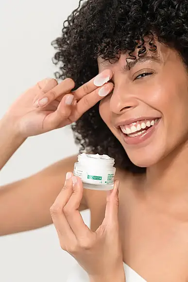 GLOWON Kolajen ve Hyaluronik Asit İçeren Yaşlanma Karşıtı Yoğun Nemlendirici Krem 50ml - 6