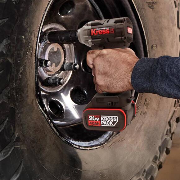 Kress KUB30.2SET 20Volt/4.0Ah. Li-ion Çift Akülü 300Nm Kömürsüz Profesyonel Şarjlı Somun Sıkma + 4 Parça Derin Lokma Seti - 8