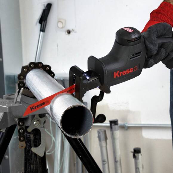 Kress KUE00.91 20Volt Kömürsüz Profesyonel Tilki Kuyruğu Testere (Akü Dahil Değildir) - 5