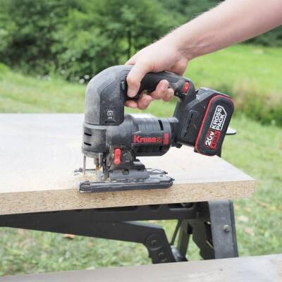 Kress KUE26 20Volt 4.0Ah Li-ion Çift Akülü Profesyonel Kömürsüz Devir Ayarlı Şarjlı Dekupaj Testere - 3