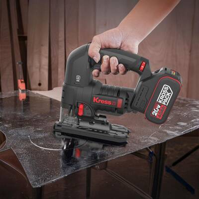Kress KUE26 20Volt 4.0Ah Li-ion Çift Akülü Profesyonel Kömürsüz Devir Ayarlı Şarjlı Dekupaj Testere - 5