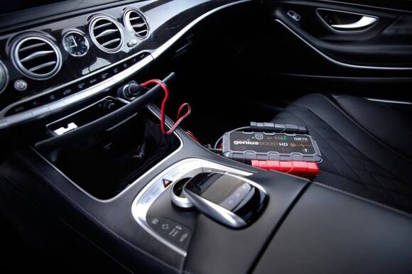 NOCO Genius GB70 12V 2000Amp Ultrasafe Lityum Akü Takviye + Powerbank + Led Lamba - 3