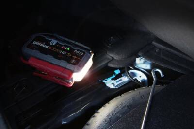 NOCO Genius GB70 12V 2000Amp Ultrasafe Lityum Akü Takviye + Powerbank + Led Lamba - 5