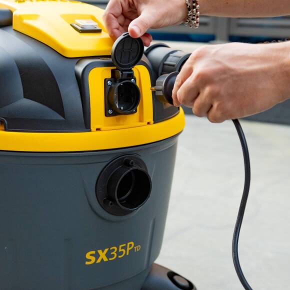 Stanley SXVC35PTDE 1600 W 35 LT Islak/Kuru Elektrikli Süpürge - 6