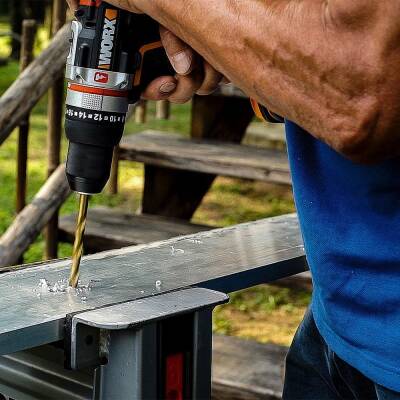 WORX WX354.4CK 20Volt/4.0Ah Li-ion Çift Akülü Kömürsüz Profesyonel Şarjlı Darbeli Matkap + DA980045 9 Çok Fonksiyonlu 27CM Çelik Kamp Çakısı - 8