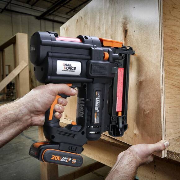 WORX WX844.9 20Volt 16-40mm Profesyonel Şarjlı Zımba Makinesi + 2700 Adet Yedek Zımba (Akü Dahil Değildir) - 8